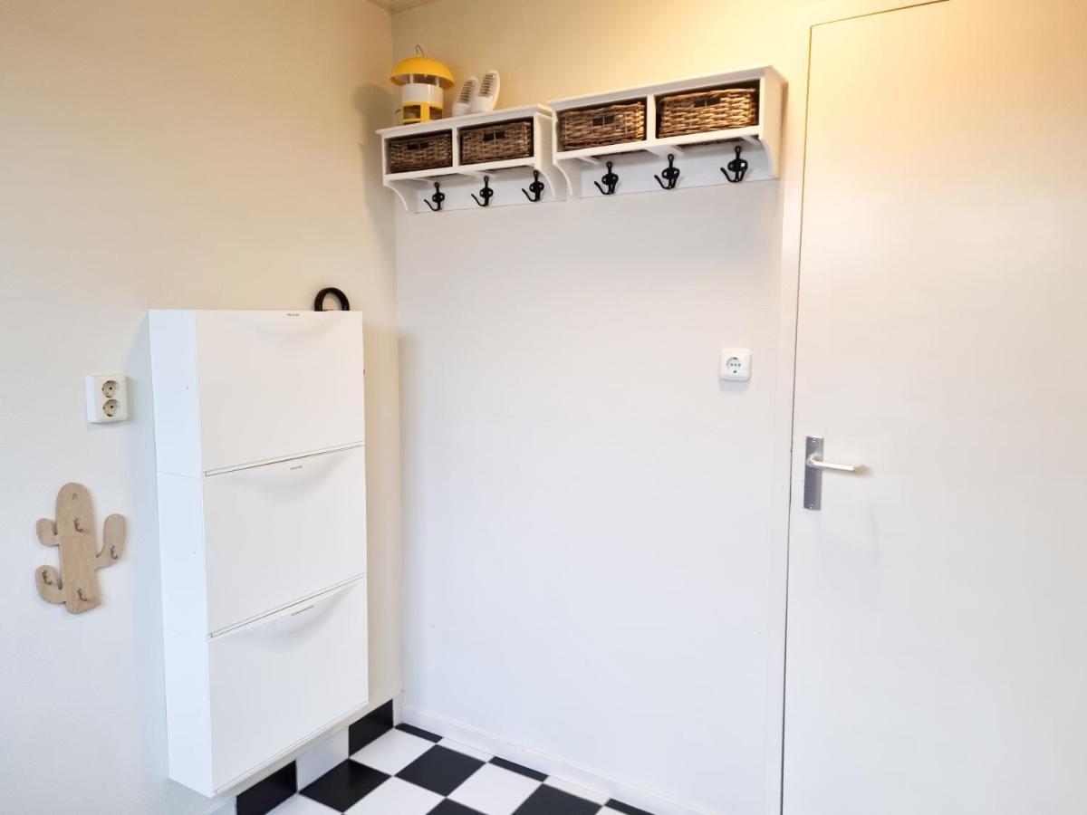 Vakantiehuis Vakantiewoning De Weide Blik Se12 *