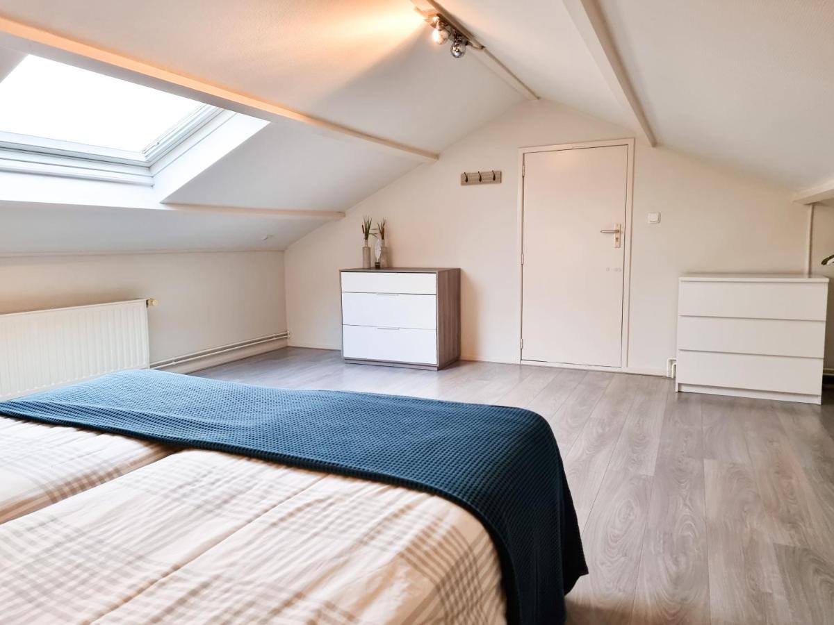 Vakantiehuis Vakantiewoning De Weide Blik Se12 *